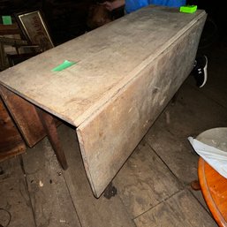 055 -ANTIQUE DROP LEAF TABLE - (Attic)