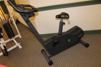 307~ PRECORE C846  RECUMBENT EXERCISE BIKE PRO GRADE