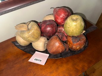 019 -  FRUIT WITH DISH