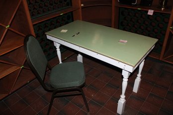 405 ~ DESK/ TABLE