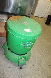 412 ~ DITO ELECTROLUX GREEN MACHINE 20 GALLON SALAD AND VEGITABLE SPIN DRYER