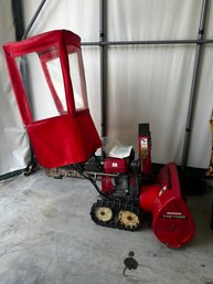 031 - HONDA TRACK SNOWBLOWER HS1132