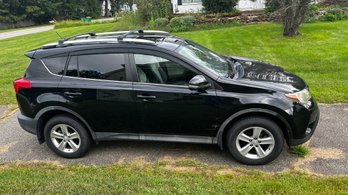 2014 TOYOTA RAV 4 W/ 79403 MILES IN GREAT CONDITION - RUNS GREAT