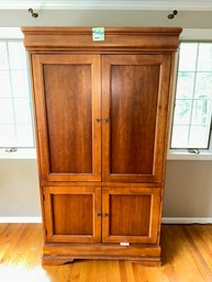 047 -  GORGEOUS ARMOIRE CABINET