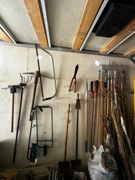 046 - ASSORTED LAWN TOOLS