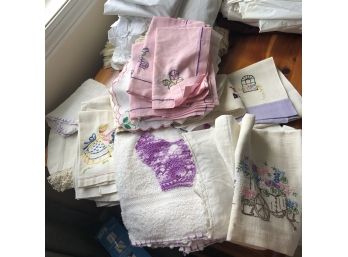 Vintage Linens Lot No. 1