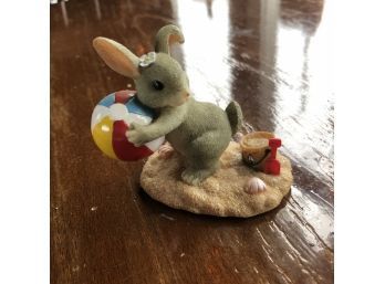 Fitz & Floyd Charming Tails 'Beach Bunnie' Rabbit Figure