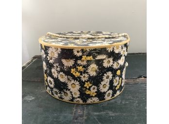 Vintage Daisy Hat Box