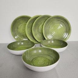 Frontgate Melmac Set Of 4 Plates & 3 Bowls