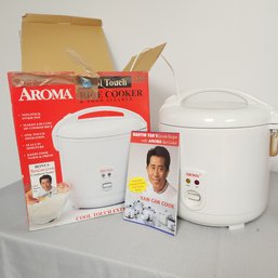 Aroma Rice Cooker With Box