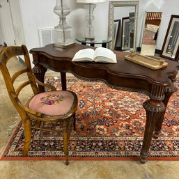 Scalloped Front Writing Desk With Chair