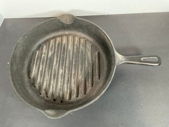 Cast Iron 11' Skillet - Made In USA