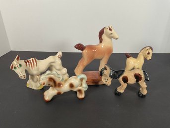 Horse Figurines - Lot