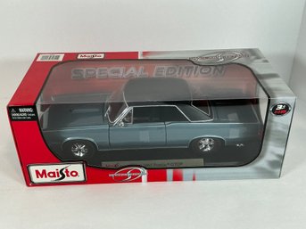 Maisto 1965 Pontiac GTO Die Cast - 1/18 Scale