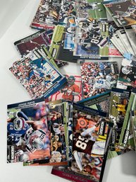 (140) Panini Gridiron Football Cards - 2012 - (Lot 54)