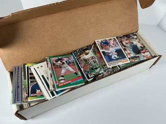 500 Random Baseball Cards - 90's-2000's - (Lot 56)