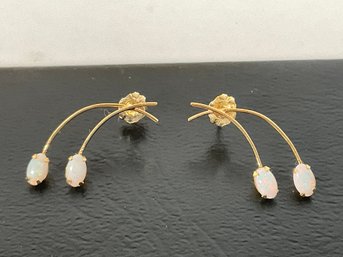 14K / Opal Earrings