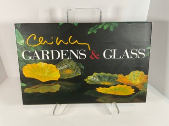 Chihuly - Gardens & Glass - Book