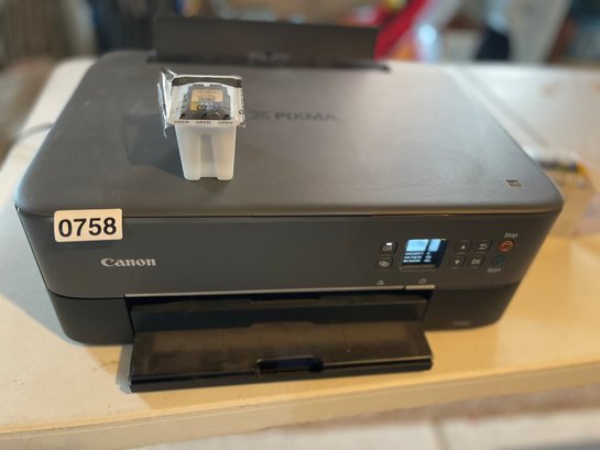 Canon Pixma Printer With Ink Cartridge