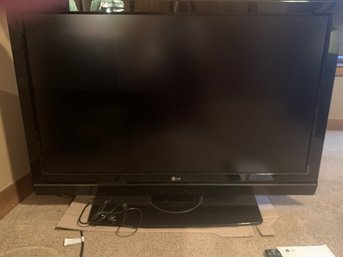 LG 50 Inch Plasma TV This Works. Manual And Remote Included.