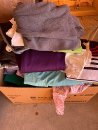 Large Lot Of Women's Clothes Xs-m