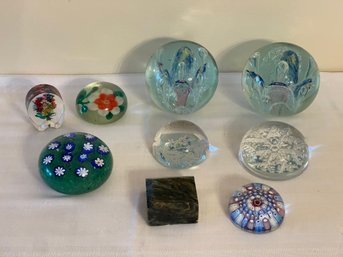 Designed Paper Weights Lot 2