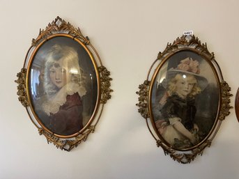 2 Metal Bubble Frames