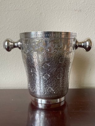 Vintage Heavy Silver Plate Ice Bucket S22