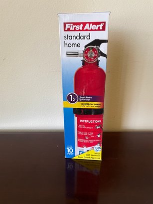 First Alert Home Fire Extinguisher In Box (unused) T68