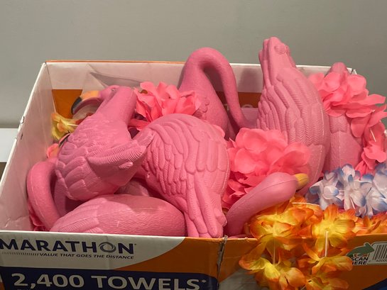 Party In A Box- Flamingos G16