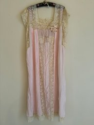Antique/Vintage Nightgown C78