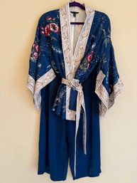 Silk Pajamas & Dressing Gown C75