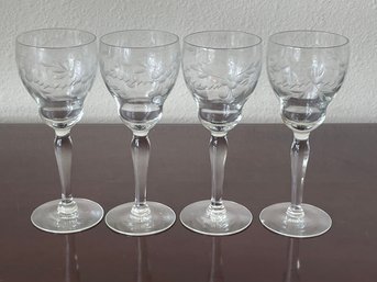 Set Of 4 Vintage Floral Etched Cordial Glasses K81