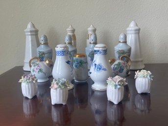 Lot Of Hand Painted Vintage/antique Salt & Pepper Shakers K130