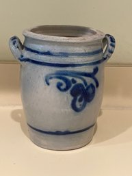 Vintage/antique Salt Glazed Stonewear 2 Handled Pot T37