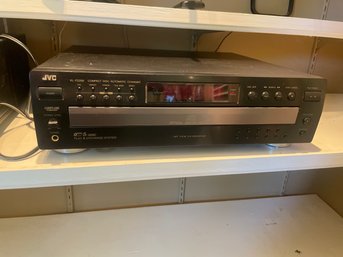 JVC XL-FZ258 5 Disc Cd Player (tested) M202