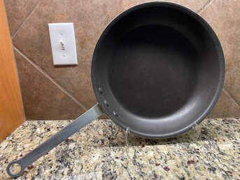 Vollrath Non-stick Skillet