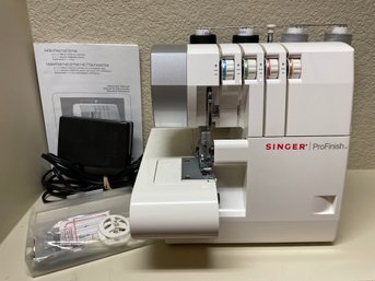 Singer Sewing  Machine Serger