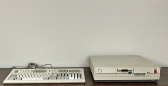 Retro Vintage IBM Personal Computer System/2