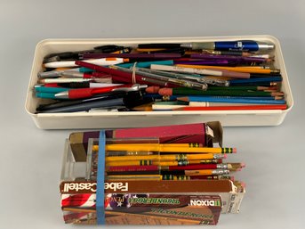 Lot Of Pens & Pencils