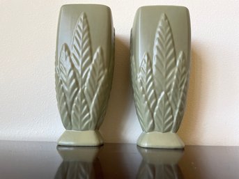 Pair Of Vintage Tall Haeger Pottery Vases L35