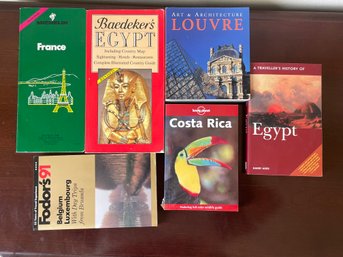 6 Travel Books/Guides R10