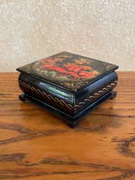 Black Lacquered Lidded Box From Russia With Red Lacquer Interior B35