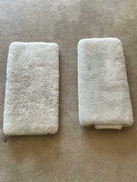 Pair Of Ivory Rubber Backed Bath Mats B115