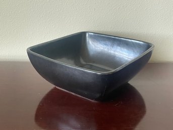 Artland Ceramic Bowl W/ Iridescent Black Glaze K15