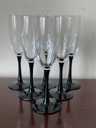 6pc Set Of Luminarc Black Stemmed Champagne Flutes - Like New!