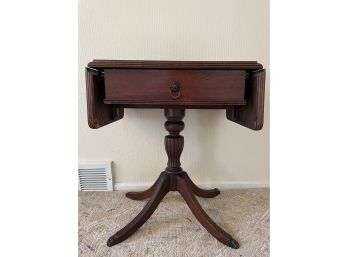 Antique Duncan Phyfe Pedestal Base Drop Leaf Side Table