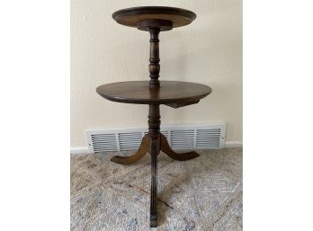 Antique/vintage 2 Tier Table