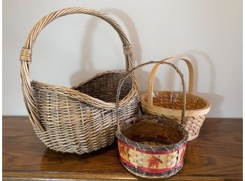 Lot Of  3 Baskets