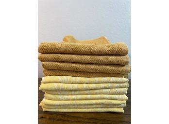 Lot Of William Sonoma Kitchen Towels